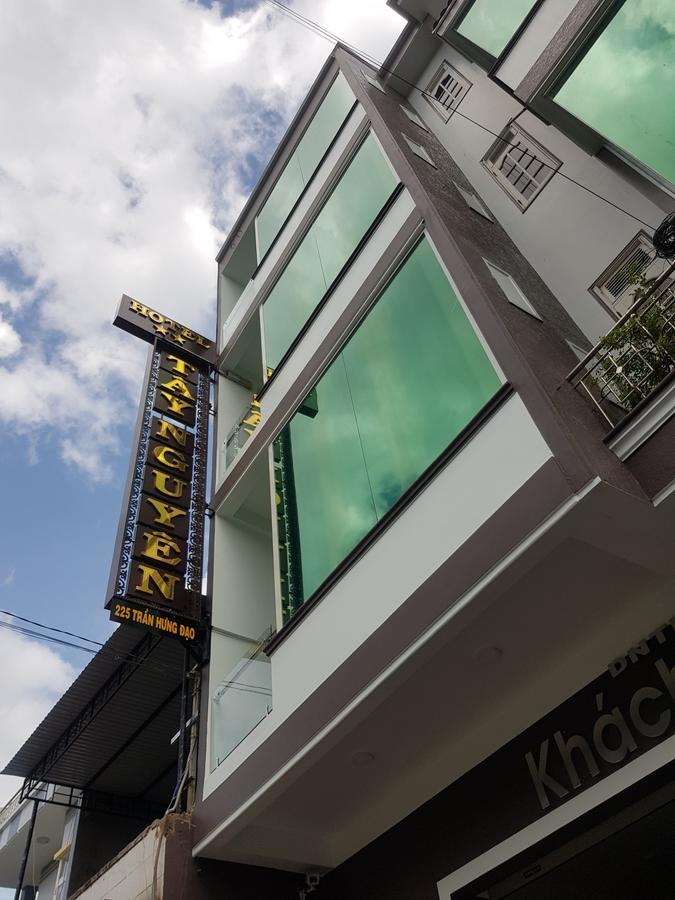 كون توم Tay Nguyen Hotel المظهر الخارجي الصورة